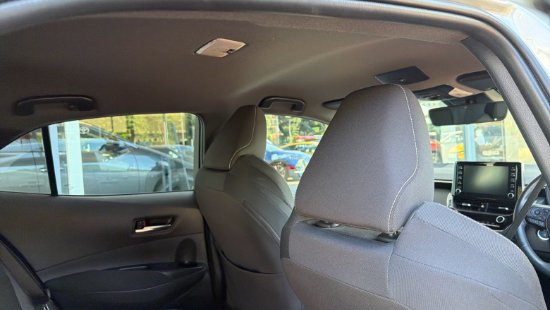 Toyota Corolla 2.0 VVT-i Hybrid Design 5dr CVT Hybrid Hatchback